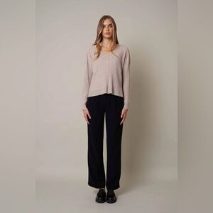 CYRUS V-NECK CABLE KNIT PULLOVER